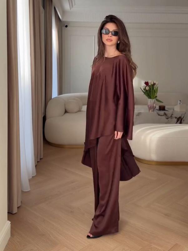 Two Piece Set with Tunic and Wide-Leg Pants